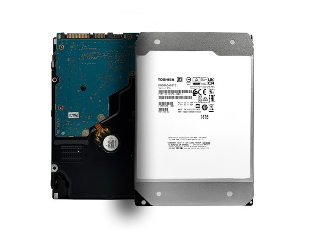 Toshiba 16TB MG08ACA16TE 512MB 7200RPM SATA 6.0Gb/s 3.5" Internal HDD